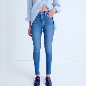 Madewell Pre-Owned 10 Inch High Riser Skinny Skinny Jeans, medium wash, Size 26